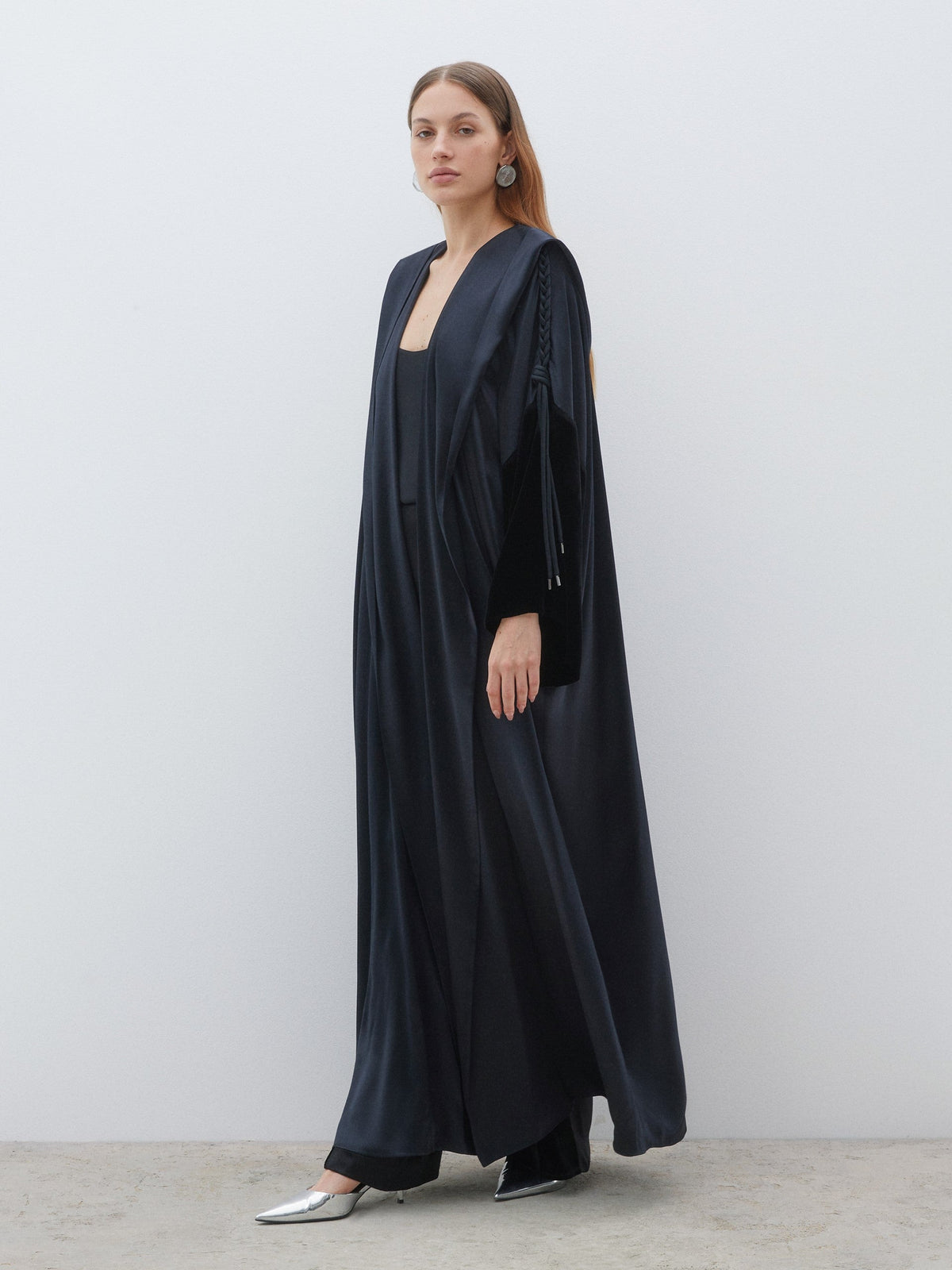 Black Abaya with Cross Tie Back