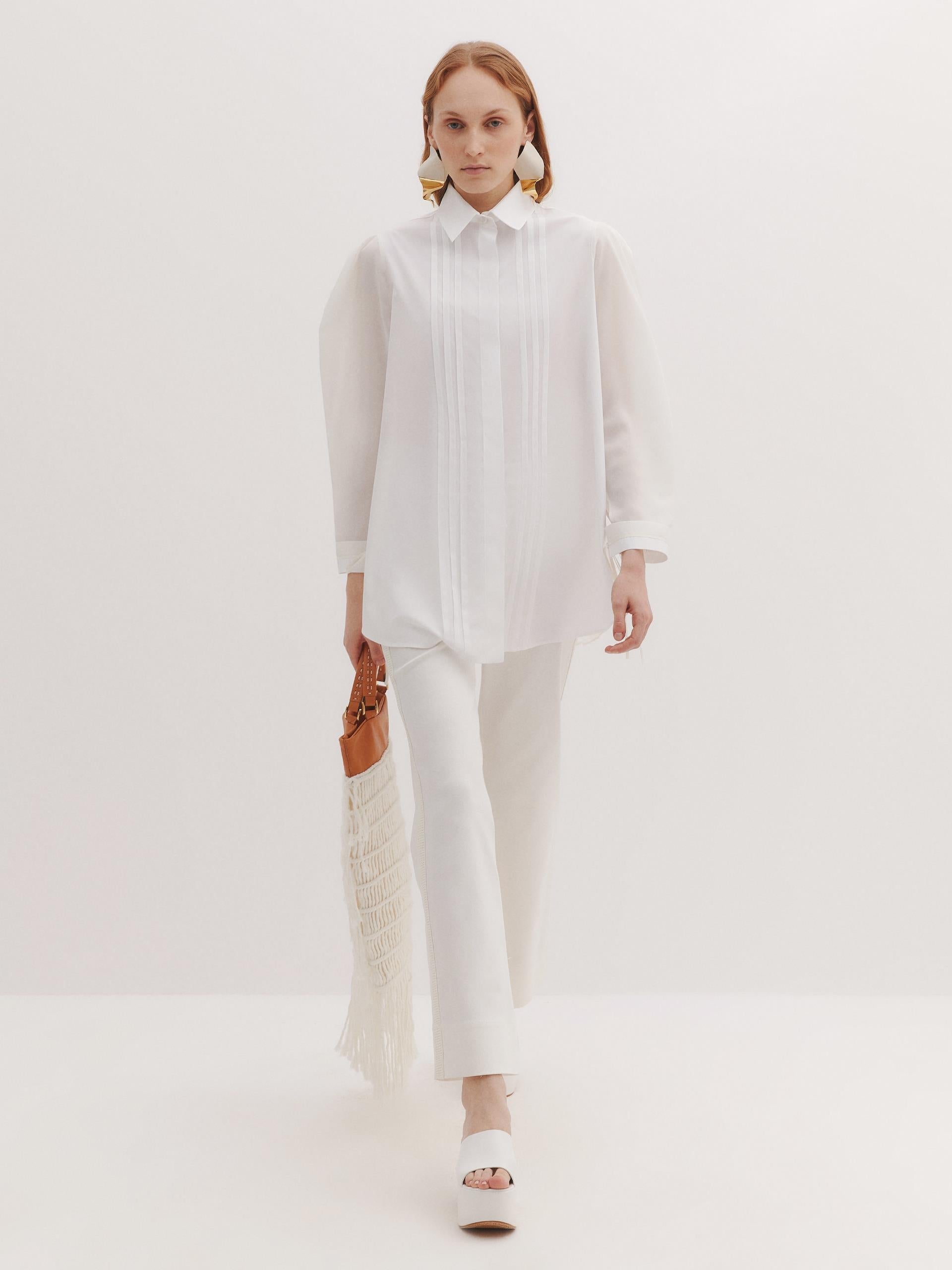 Ribbed Front Shoulder Detailed Blouse