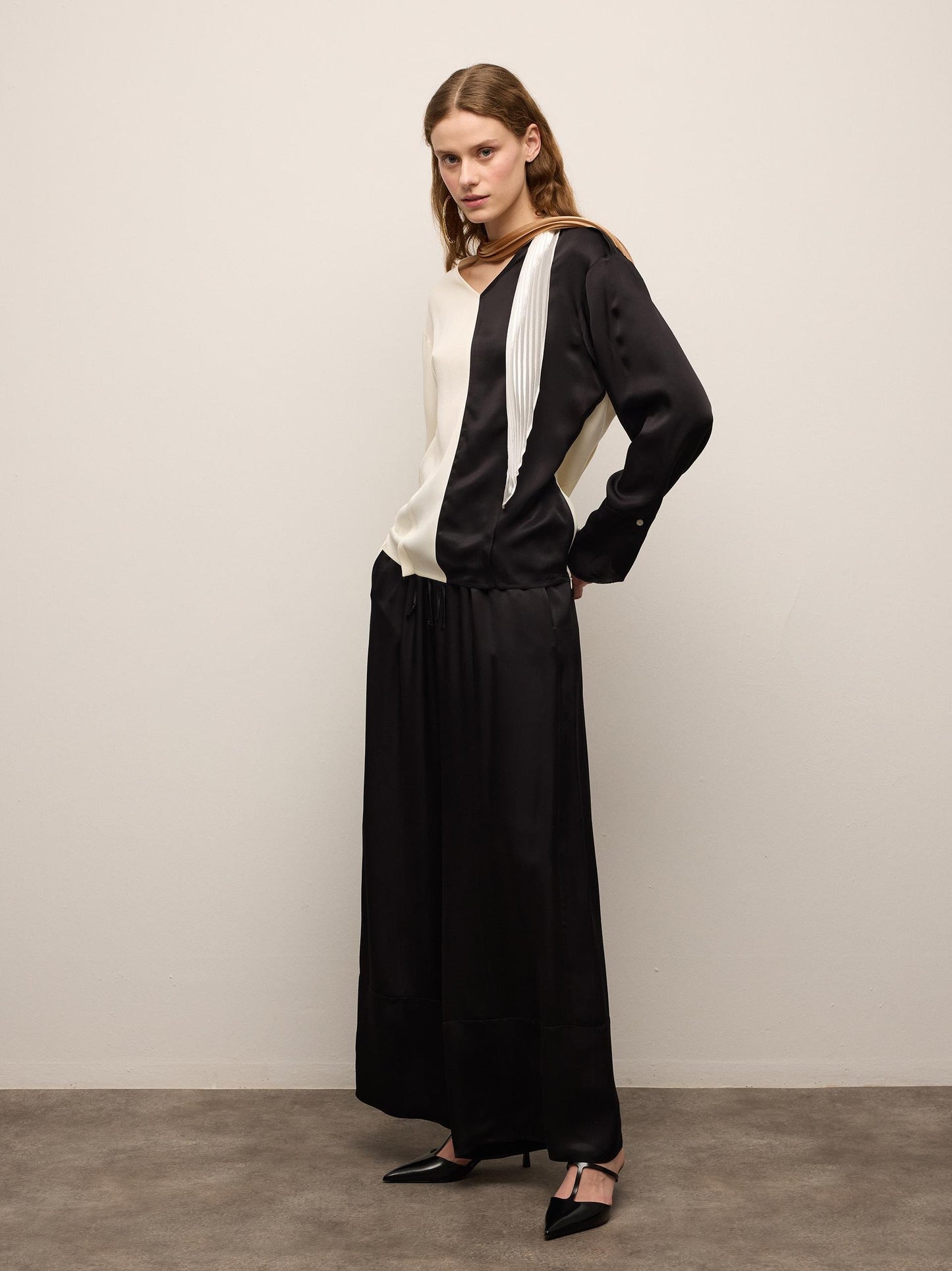 Black Trousers with Elastic Waist