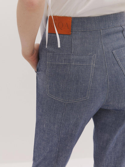 Beltless Denim Trousers with Ornamental Stitching